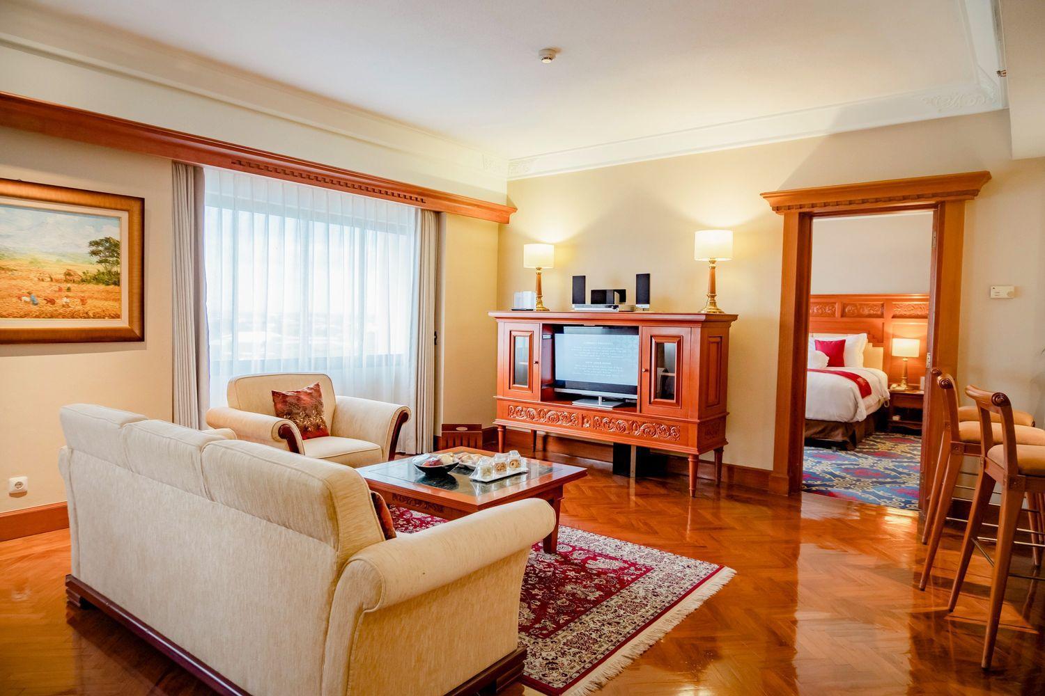 The Sunan 4* Surakarta (Solo)