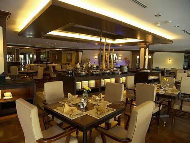 The Sunan Hotel Surakarta (Solo)